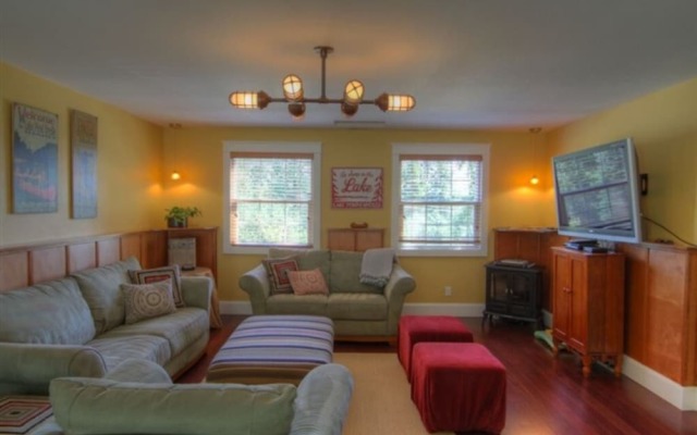Huckleberry Hill Bed and Breakfast