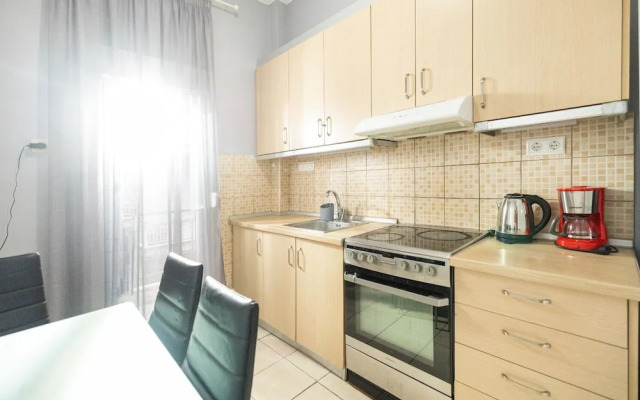 Egnatia Central Spacious 3 Bd Apt
