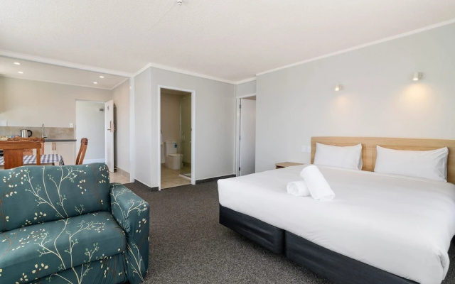 Thermal Oak Motel