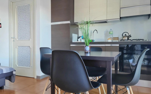 Home of Fame - fully equipped kitchen, separate entrance, free parking