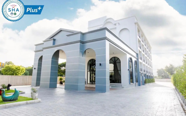 Le Lert Hotel Ratchaburi