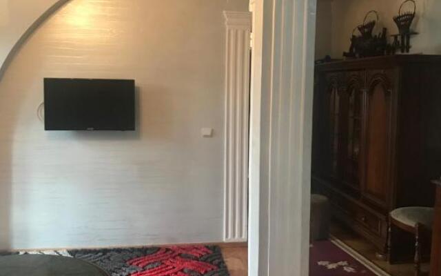 Apartment on Grishashvili 1