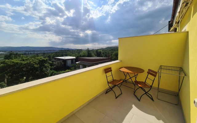 Luxury apartments step to the sea