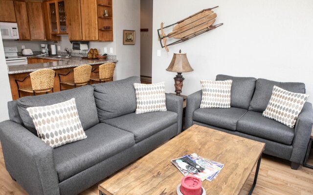 Sunvail S 11a 3 Bedroom Condo by RedAwning