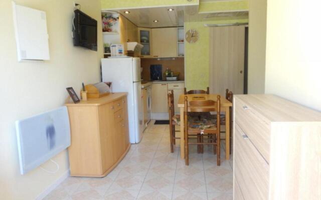 Appartement Gruissan, 2 pièces, 4 personnes - FR-1-444-95