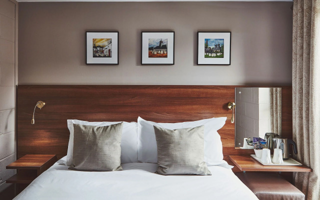 The Ranald Apartments