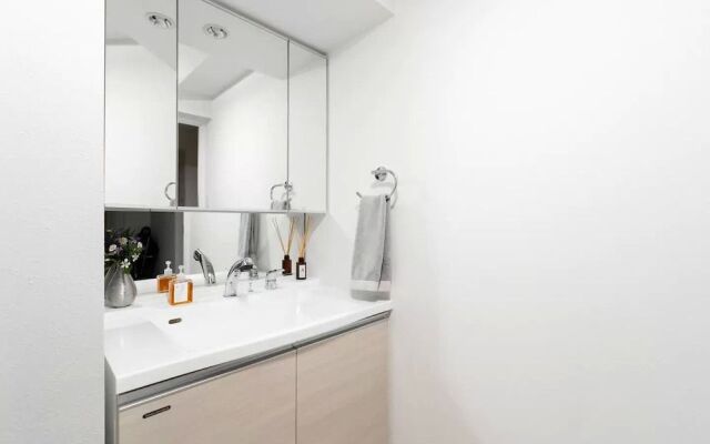 Crystal Exe Nipponbashi St35