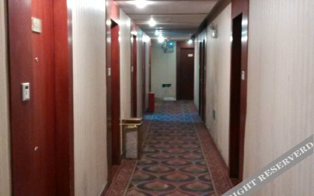 Yuntian Hotel (Shenzhen Haibin)