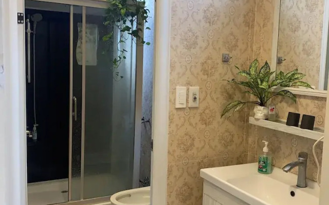 Holly Apartment - Truc Bach Lake