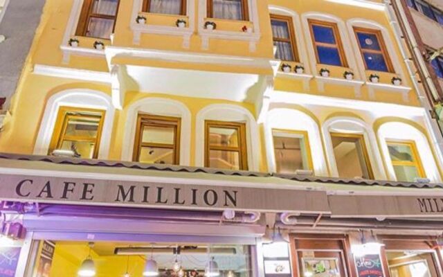 Hotel Million Old City