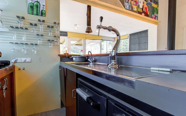 Picturesque Holiday Home in Oldenzaal with Hot Tub