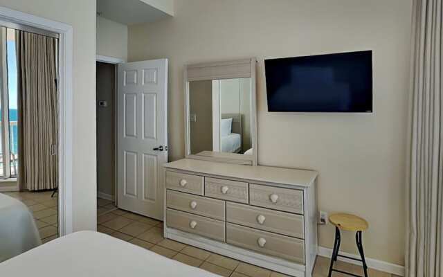 Silver Beach Towers #1805e