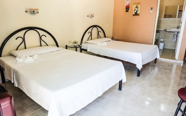 BR& Hostal Restaurante Tropical Caribe