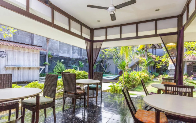 RedDoorz near Beachwalk Kuta
