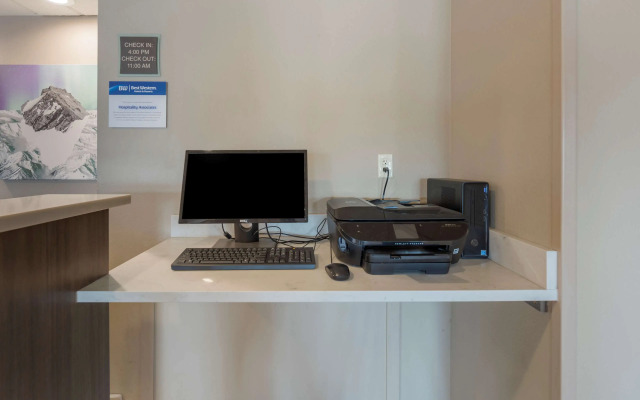 Best Western Plus Chena River Lodge