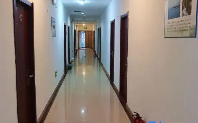Taihu Sea of Flowers Vacation Apartment