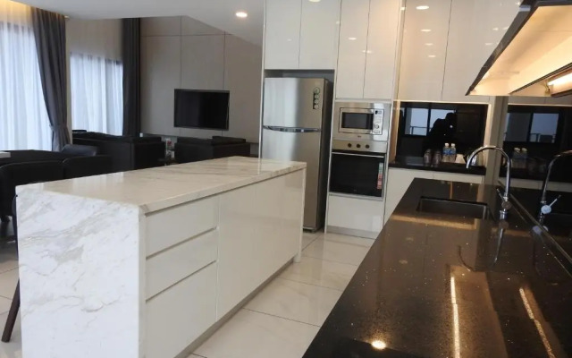 Grand Ion Delemen Hotel 