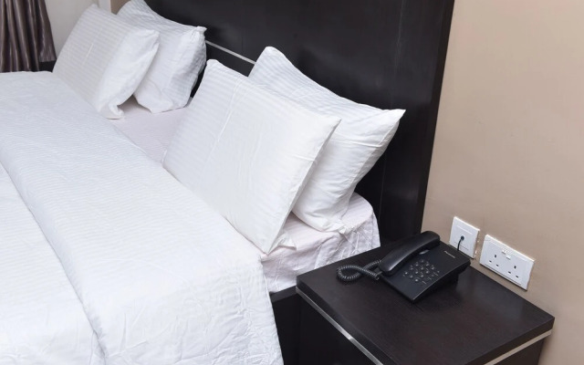 Urban Metro Inn