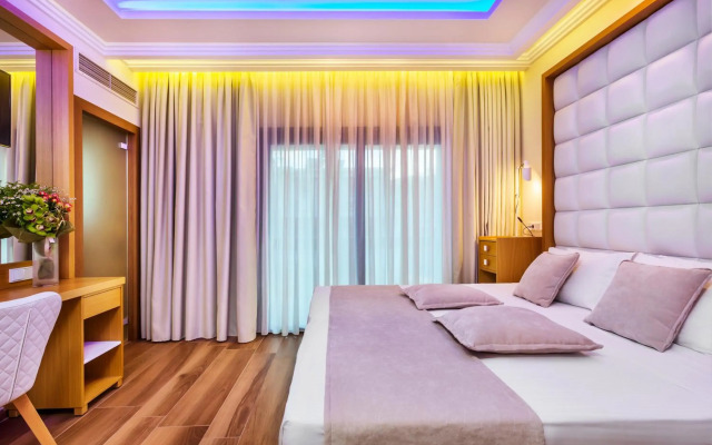 Porto Marine Hotel
