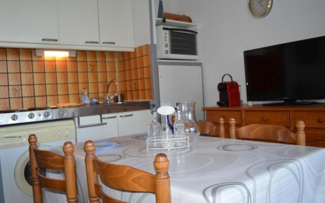 Appartement Saint-Cyprien, 2 pièces, 6 personnes - FR-1-225D-67