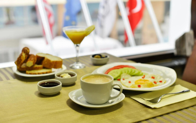 Arus Hotel