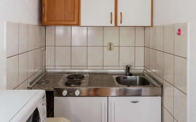 Milica - Parking and Garden - SA2 Gornji