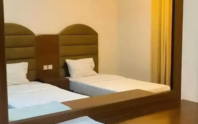 STAR HOUSE AL SALAM St