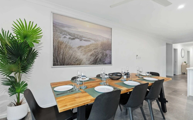 Trinity Oasis Spa BBQ Family Retreat