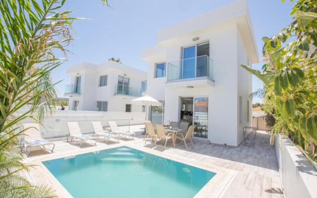 Kitsios Villas with Private Pool No2