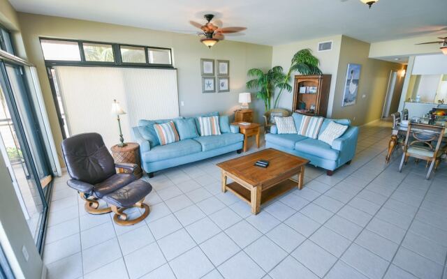 The Beach Front Apartment 3