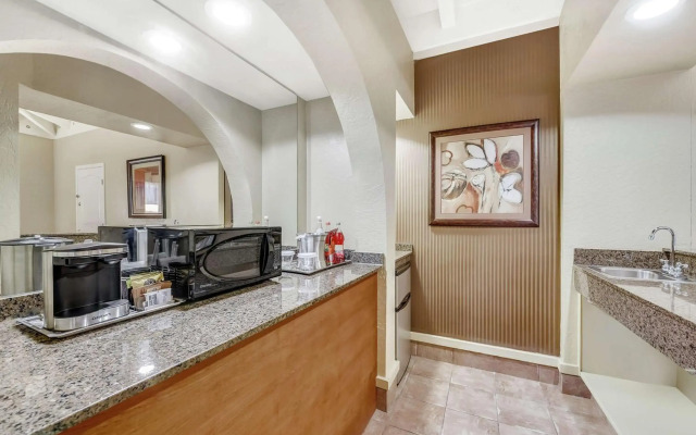 Hilton Phoenix Tapatio Cliffs Resort