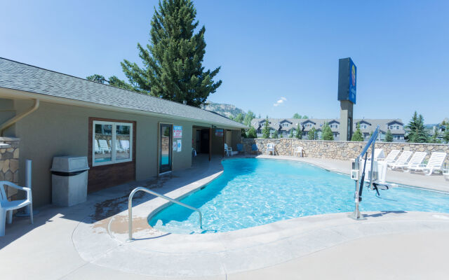 Quality Inn near Rocky Mountain National Park