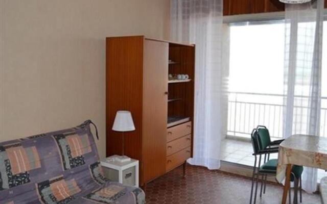 Appartement Saint-Gilles-Croix-de-Vie, 1 pièce, 4 personnes - FR-1-324-104