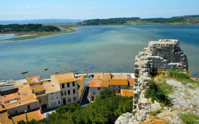 H116 : Gruissan : Villa 2 Pièces Mezzanine 6 Couchages