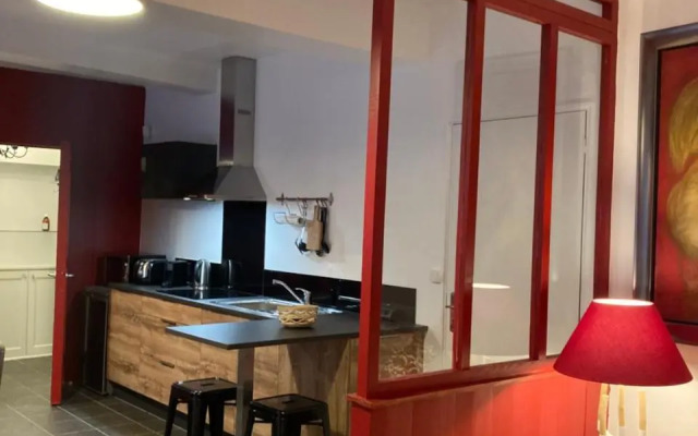 L’Atelier Cosy (Adults Only)