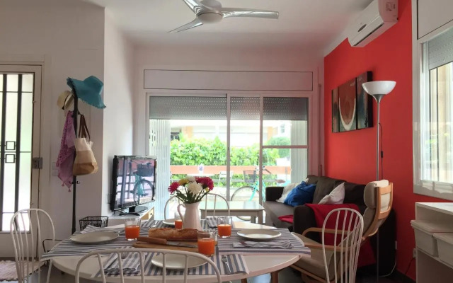 Nice apartment 80 meters from the beach