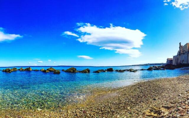 A 50 passi dal Tempio di Apollo