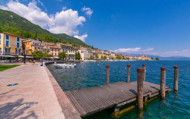 Cytrus Salò Apartment 500Mt From Lake - Happy Rentals