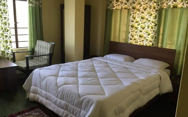 Hotel Himalaya Residency kanchenjunga view