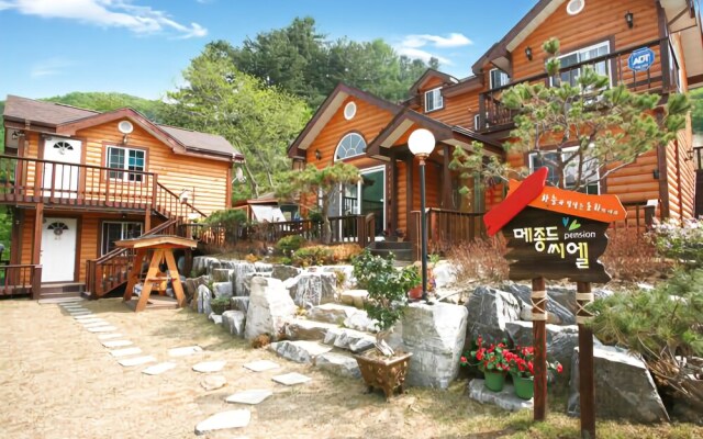 Yangpyeong Maison Deu Ciel Pension