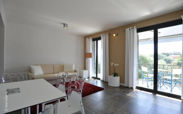 Résidence Hôtelière En Aparté
