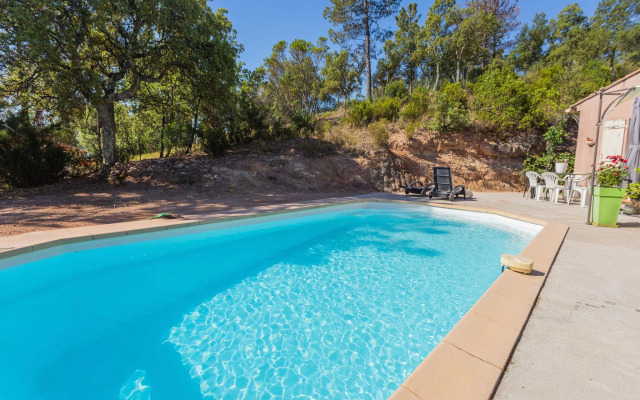 Villa in Vidauban With Pool and BBQ Terrace