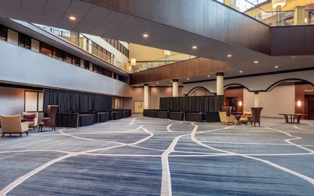 Crowne Plaza Hotel Houston