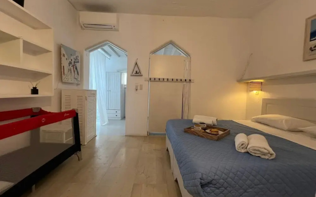 Mykonos Violet Nest - Sea View Escape