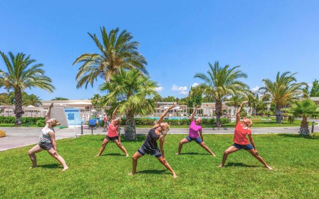 Kipriotis Hippocrates & Maris Suites