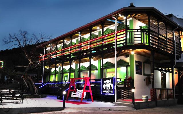 Tongyeong Noonapae Bada Pension