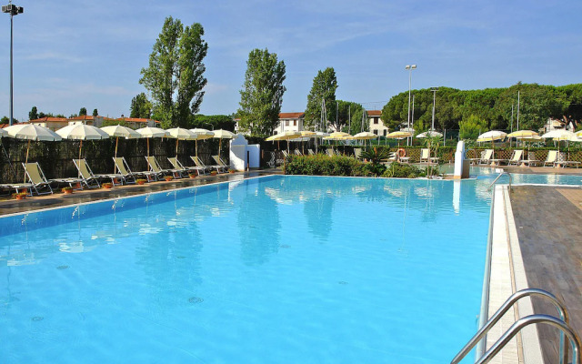 Apartment in Vada near restaurants