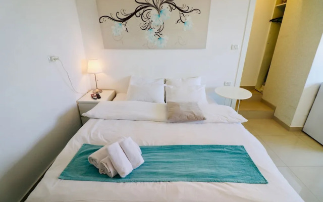 Jerusalem Center Apartments