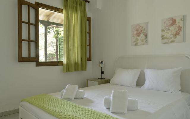 Angeliki Cozy Apartment by Konnect, centrally located in Syvota