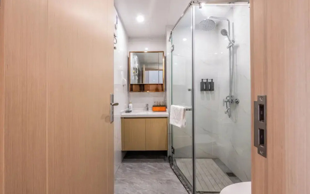 Wealth Mansion Suite River View by Soben